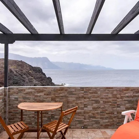 Holiday home Faro De Sardina Frente Al Mar Galdar